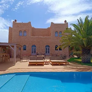 https://les-3-gazelles-family-run-guest-house.essaouirahotels.net